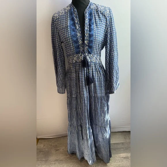 DOEN Prem Maxi Dress - Picture 2 of 7